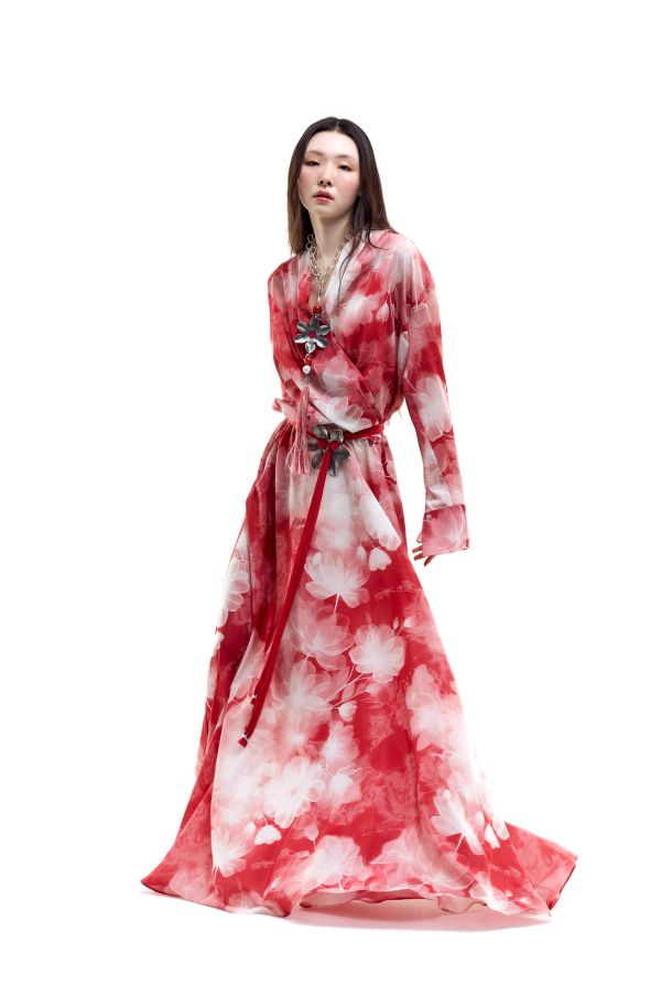 Roberta Redaelli primavera estate 2026, R508 abito ruota ampio in seta trasparenze corallo